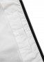  Bunda PitBull West Coast v bílém provedení s dvěmi černými liniemi které vedou po celém obvodu hrudníku a rukávů. Silikonové logo PitBull West Coast na hrudi. 